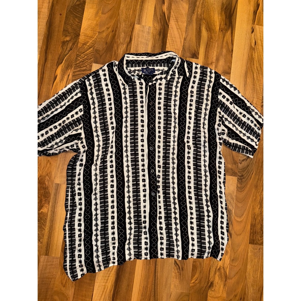Honors Mens Short Sleeve Button Up Shirt Black White Patterned‎ Large retro boho